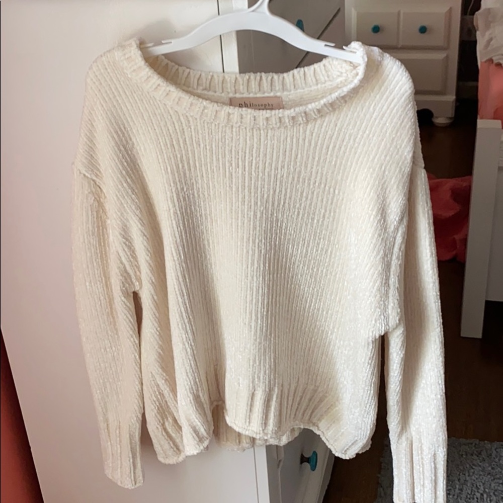 Women’s sweater